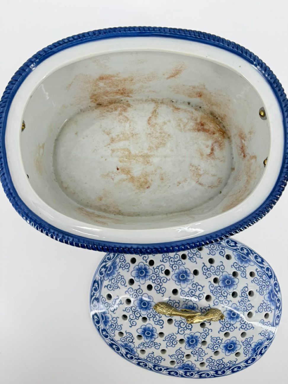 blue/white Porcelain MAITLAND SMITH Tureen