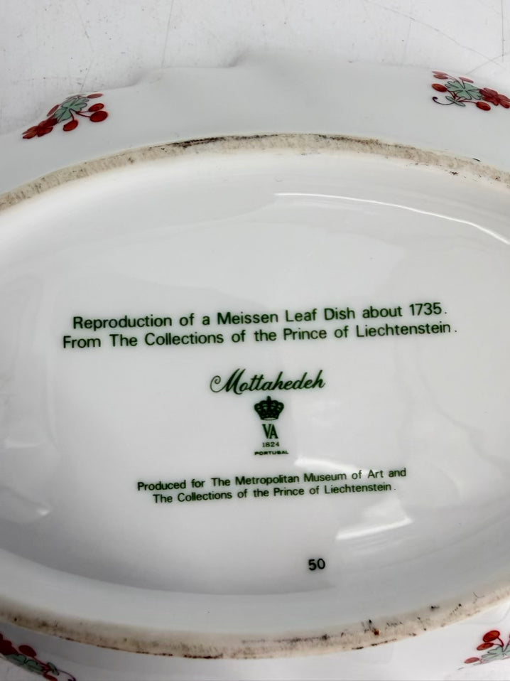MOTTAHEDEH White, Rust & Green Porcelain Hand Painted Dish