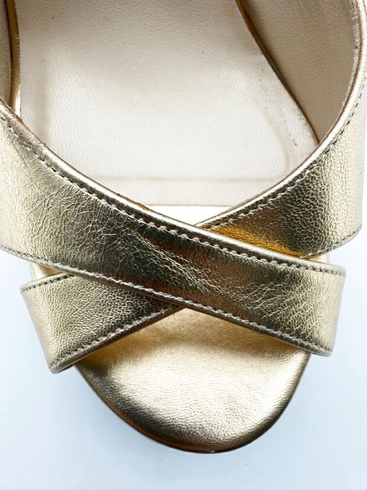 JIMMY CHOO WMNS Size 37.5 Almer Metallic Gold Woven Leather Wedge Sandals