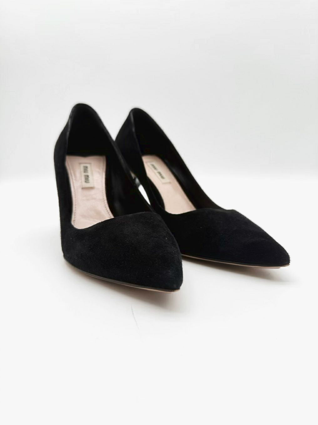 miu miu Size 8.5 Black Leather Crystal Detail Kitten heels