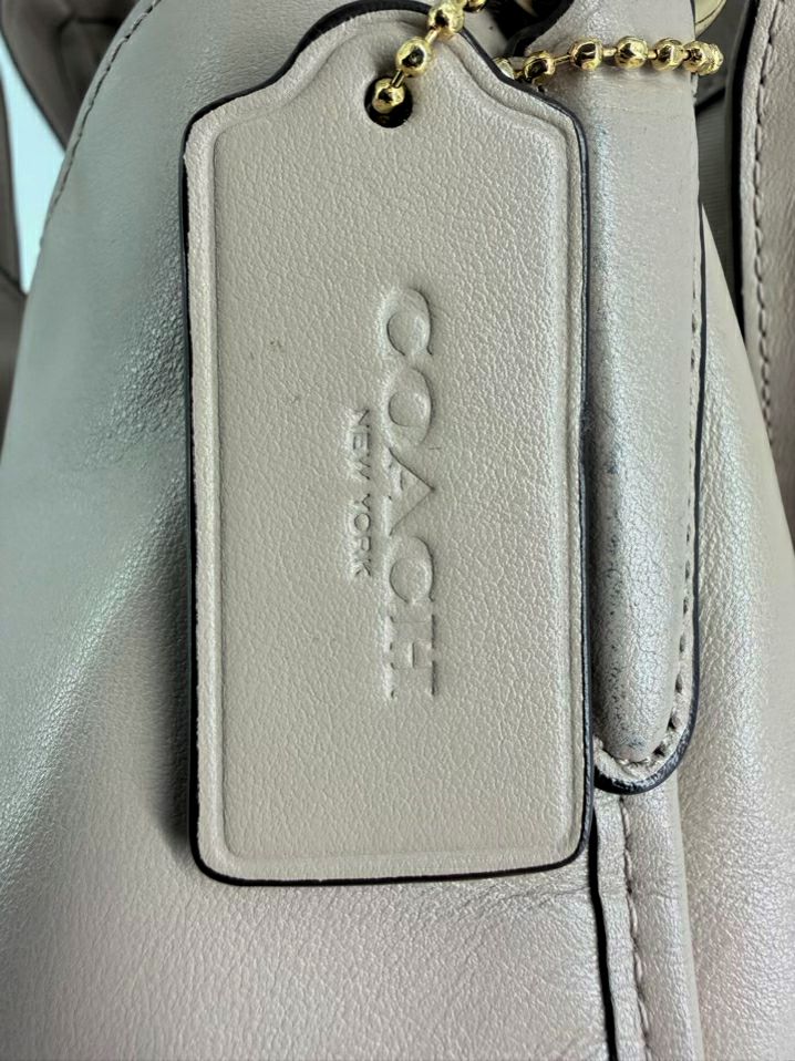 COACH Madison Carlyle Leather Shoulder Bag