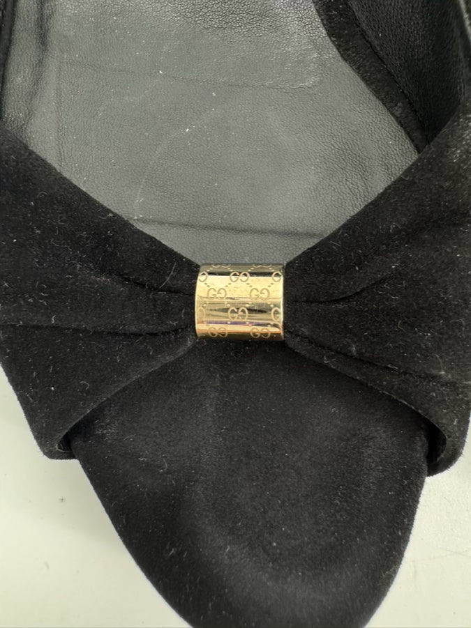 GUCCI Size 8 Black Suede Peep-Toe Wedge
