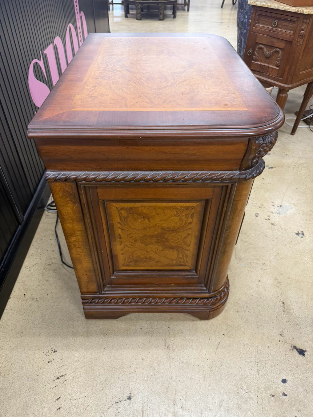 ASPEN HOME Medium Dark Wood 3 Drawer Chest