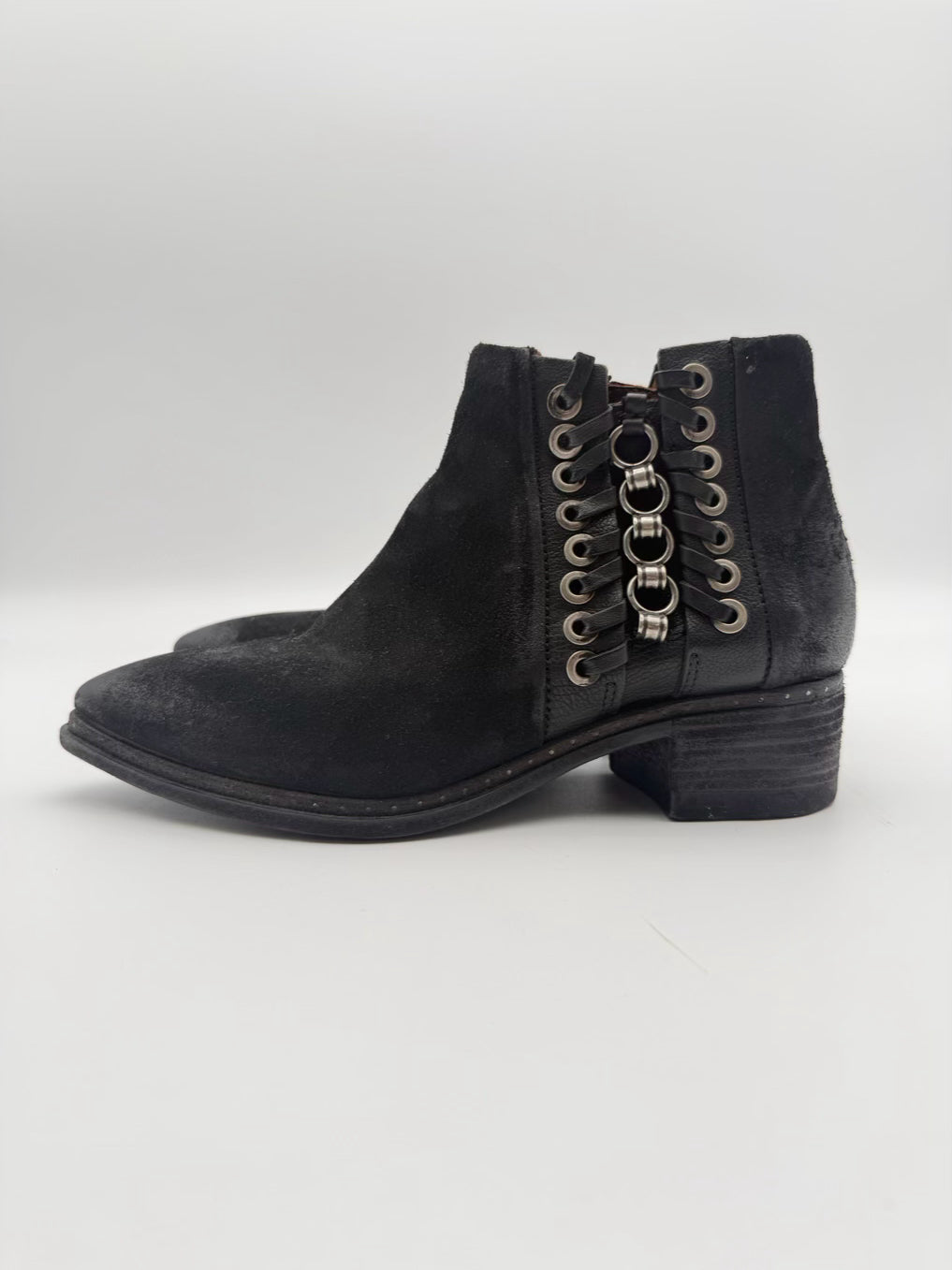 AS 98 WMNS Size 39 Black Leather Booties