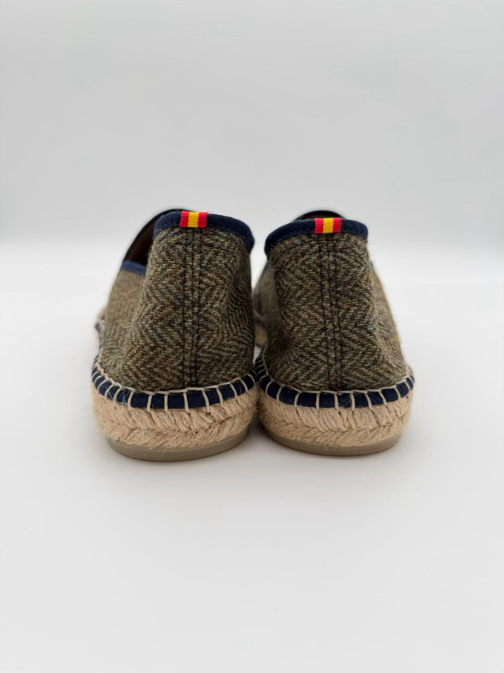 RESPOKE x HUNTSMAN Carre Classic Wmn's Size 43 Olive Espadrilles NWOT