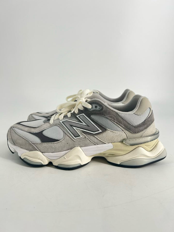 NEW BALANCE Size 10.5 Gray Textile Sneakers