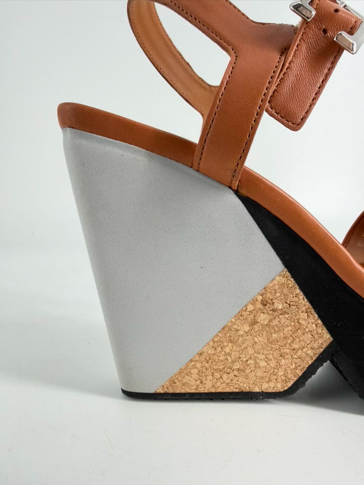 CLERGIE Size 39.5 Cognac Heels