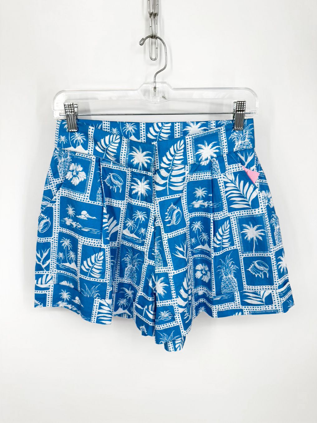 ELIZABETH JAMES THE LABEL Size M Blue & Cream Tropical Shorts NWT