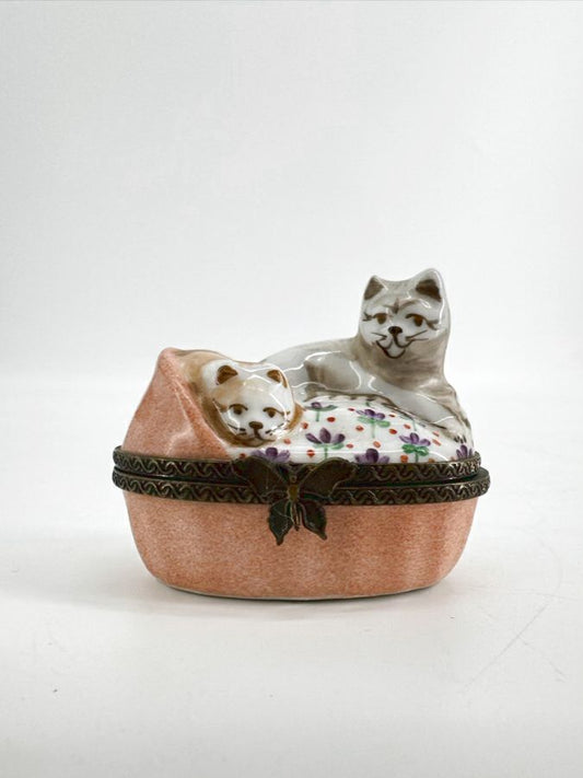 LIMOGES Peach & White Cats Wrapped in Blanket Ceramic Trinket Box