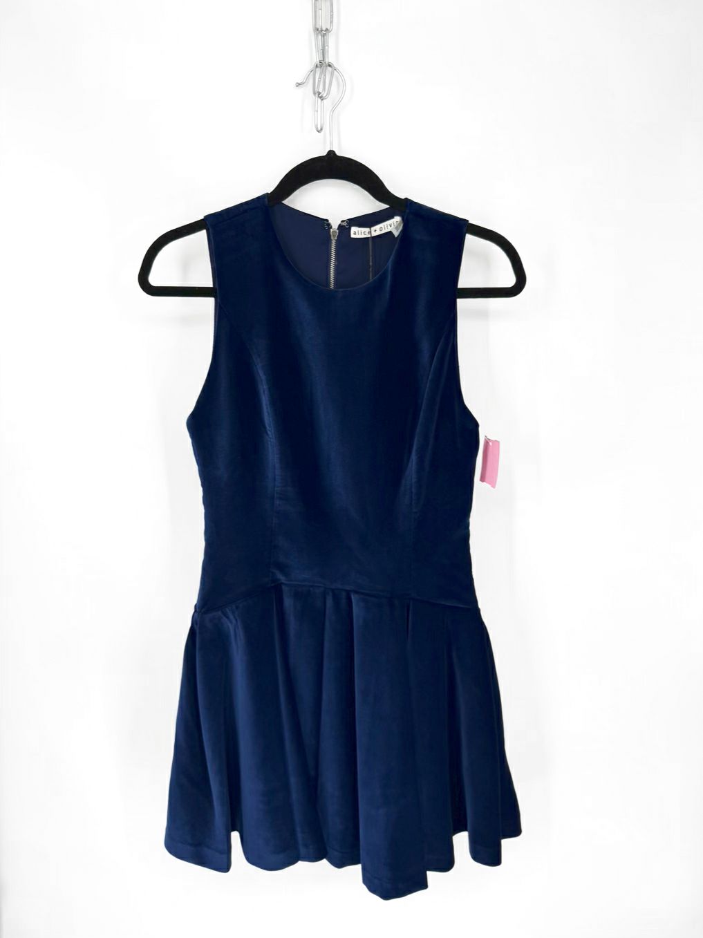 ALICE + OLIVIA Size 0 Midnight Velvet Sleeveless Dress NWT