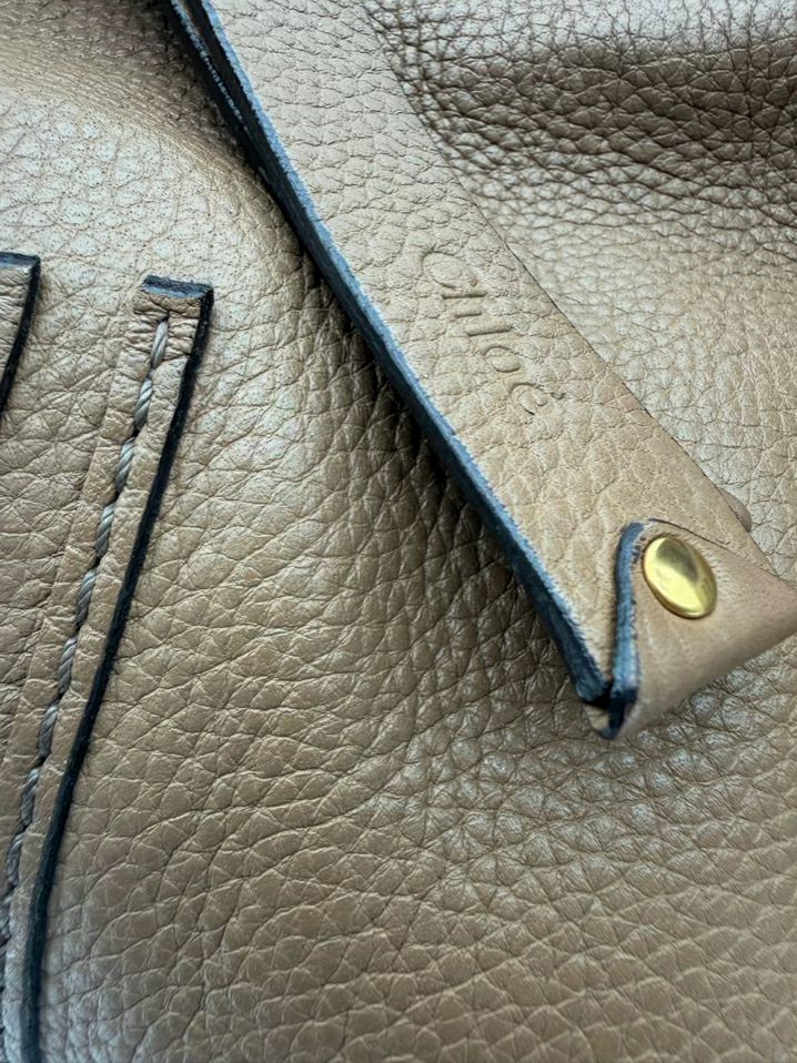 CHLOE Marcie Hobo Taupe Leather Bag
