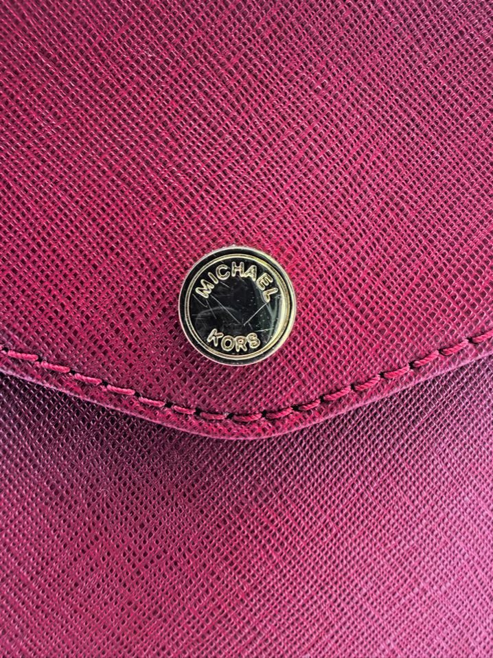 MICHAEL KORS Burgundy Jet Set Saffiano Leather Pocket Tote w/ Gold Tone Hardware