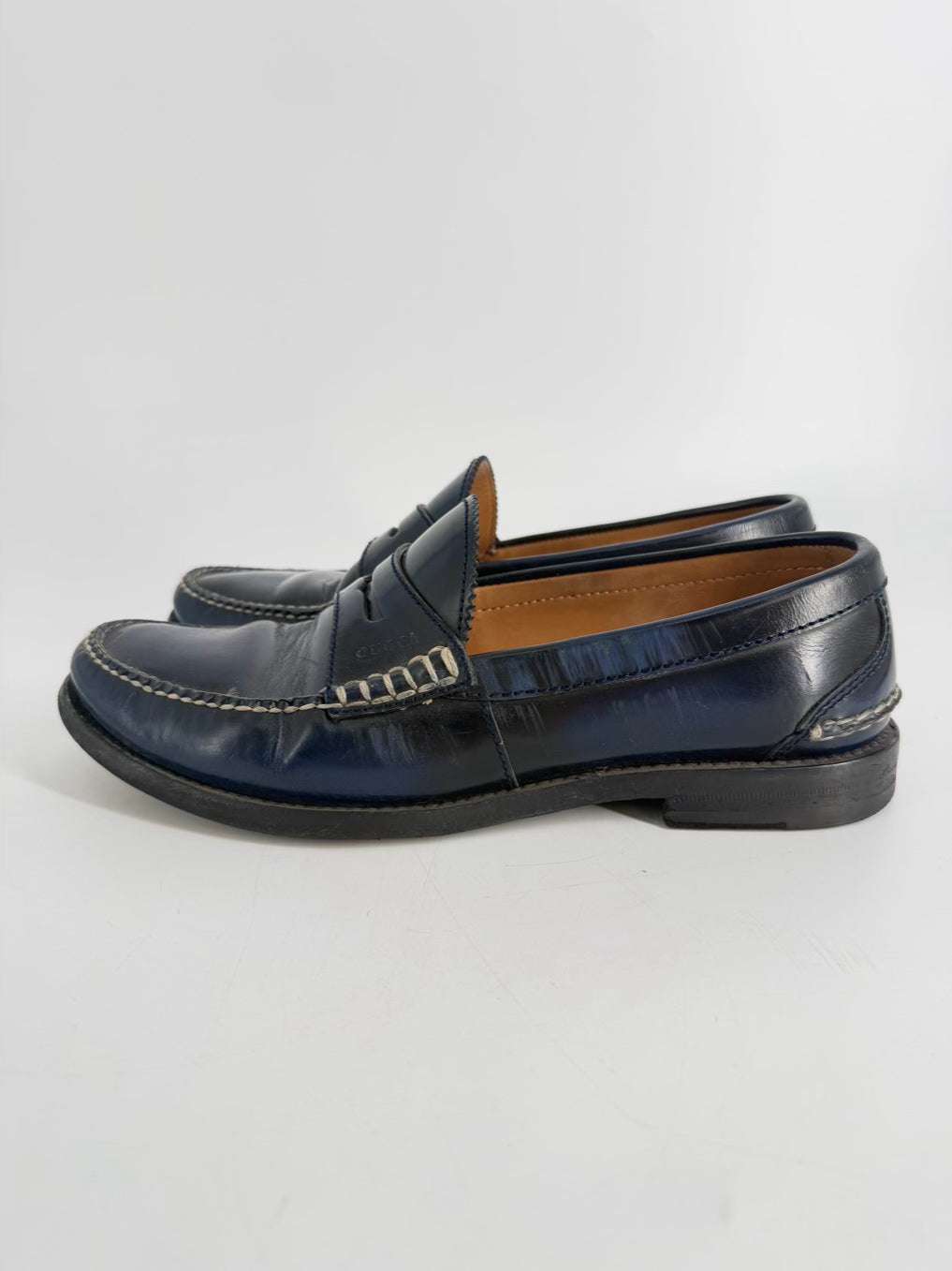 GUCCI Size 8.5 Navy Leather Loafers