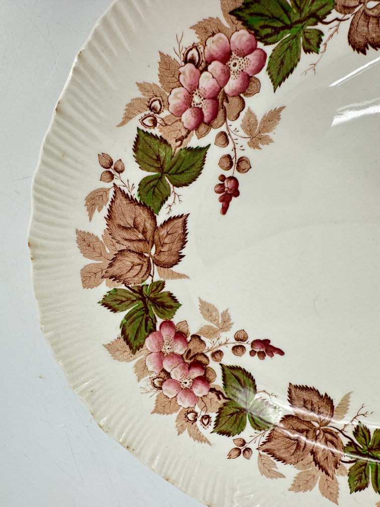 WEDGWOOD Pink & Green Porcelain Wildbriar Platter