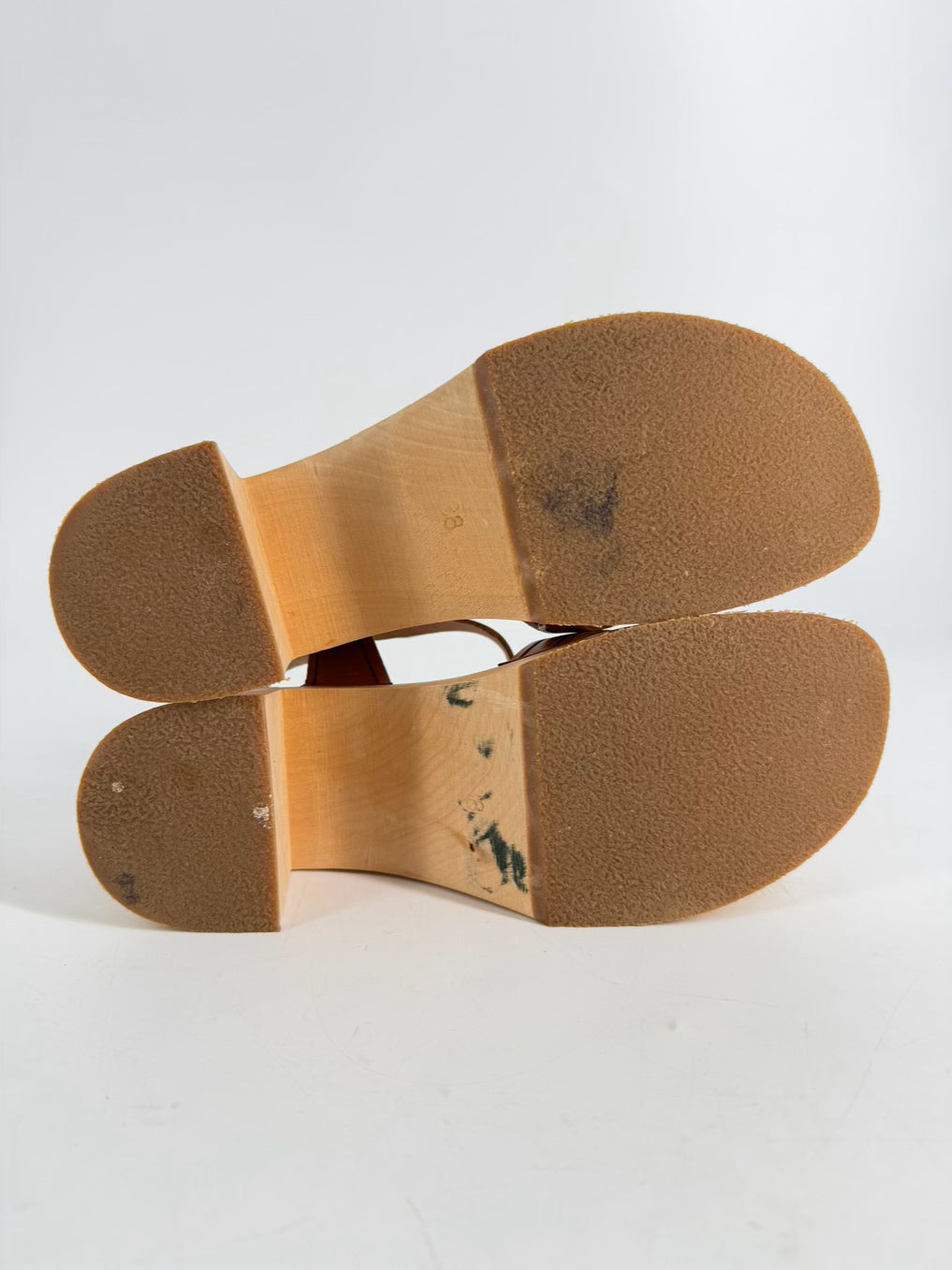 HASBEENS Size 38 Camel Leather Sandals