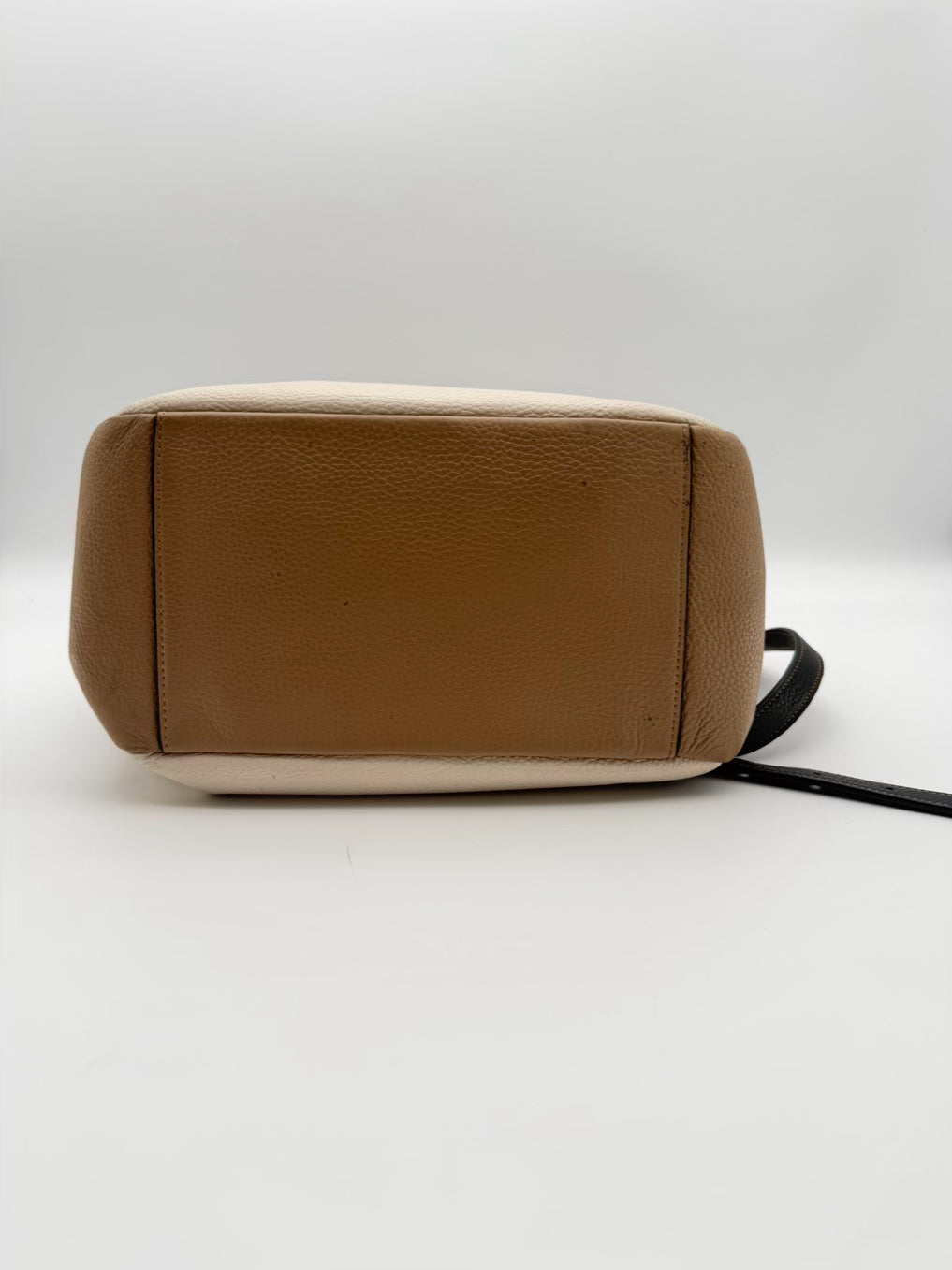 COACH Cream & Black Leather Purse