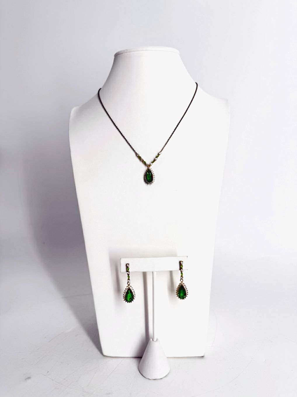 STAUER STERLING SILVER Green Helenite Tear Drop Necklace & Ring Set