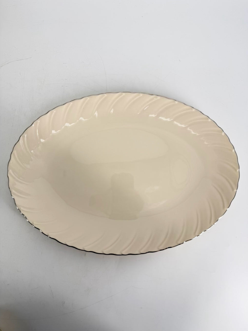 LENOX Cream China Weatherly 4 Piece Dinnerware Setting For 6 Includes Serving Dishes