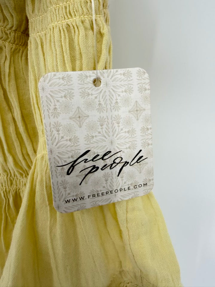 FREE-EST Wmn's Size XS Pale Yellow 2 Piece Set NWT