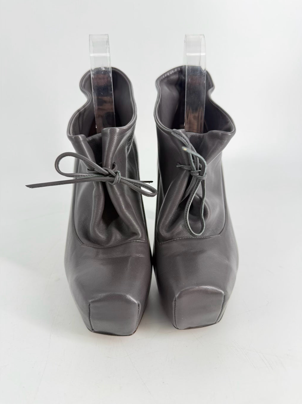 DUSICA KOTUR SACKS Size 38.5 Gray Leather Pumps