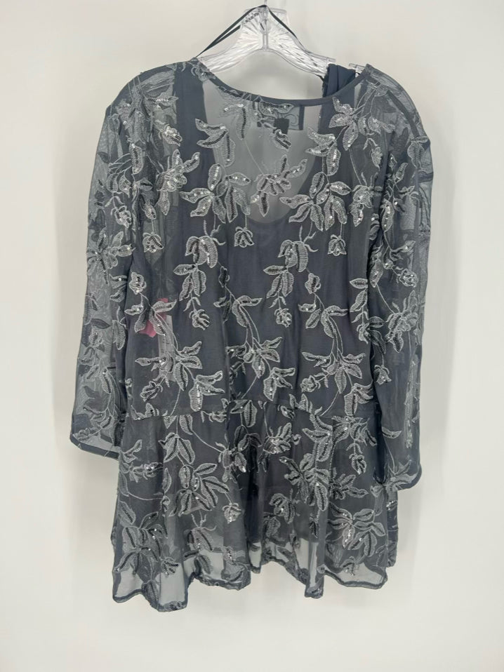 ALEX EVENINGS Size XL Gray Mesh Floral Embroidered 2 Piece Tops NWT