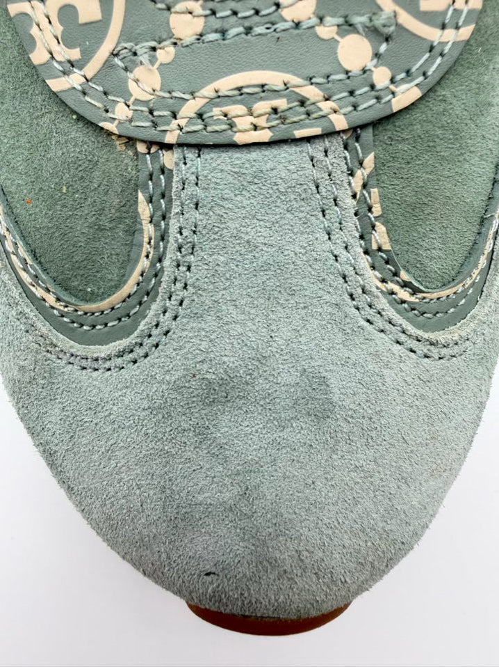 TORY BURCH WMNS Size 8.5 Teal & White Leather Monogram Sneakers