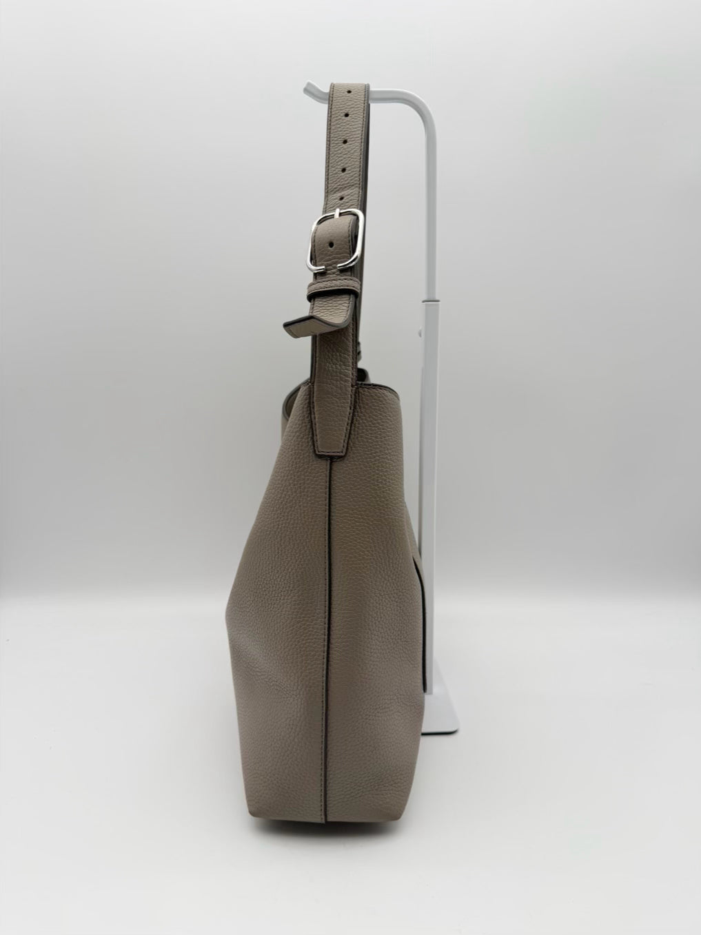 TORY BURCH Taupe Leather Purse
