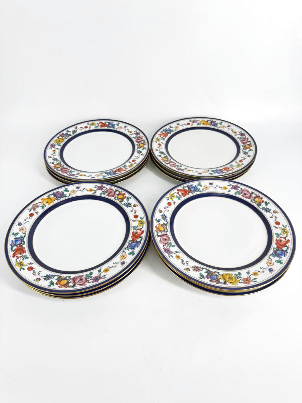 G.AHRENFELDT White, Navy, Rust & Gold China Set of 12 Dinner Plates