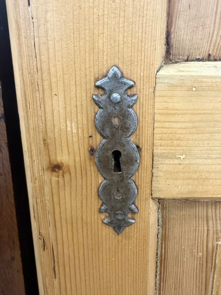ANTIQUE Mellow Pine Corner Cupboard