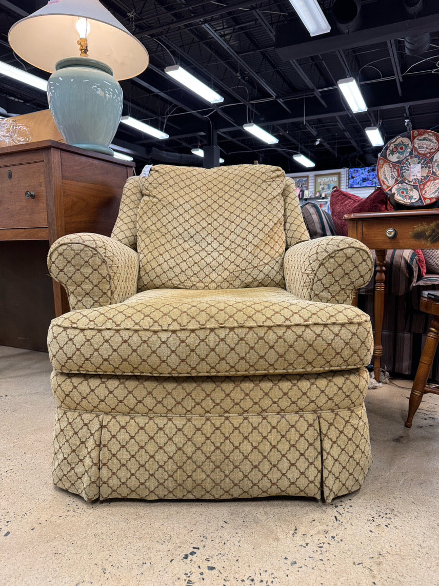 MOTION CRAFT Cream & Gold Recliner
