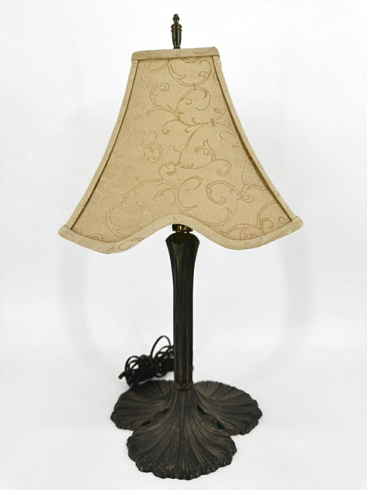 Brown Metal Leaves Lamp