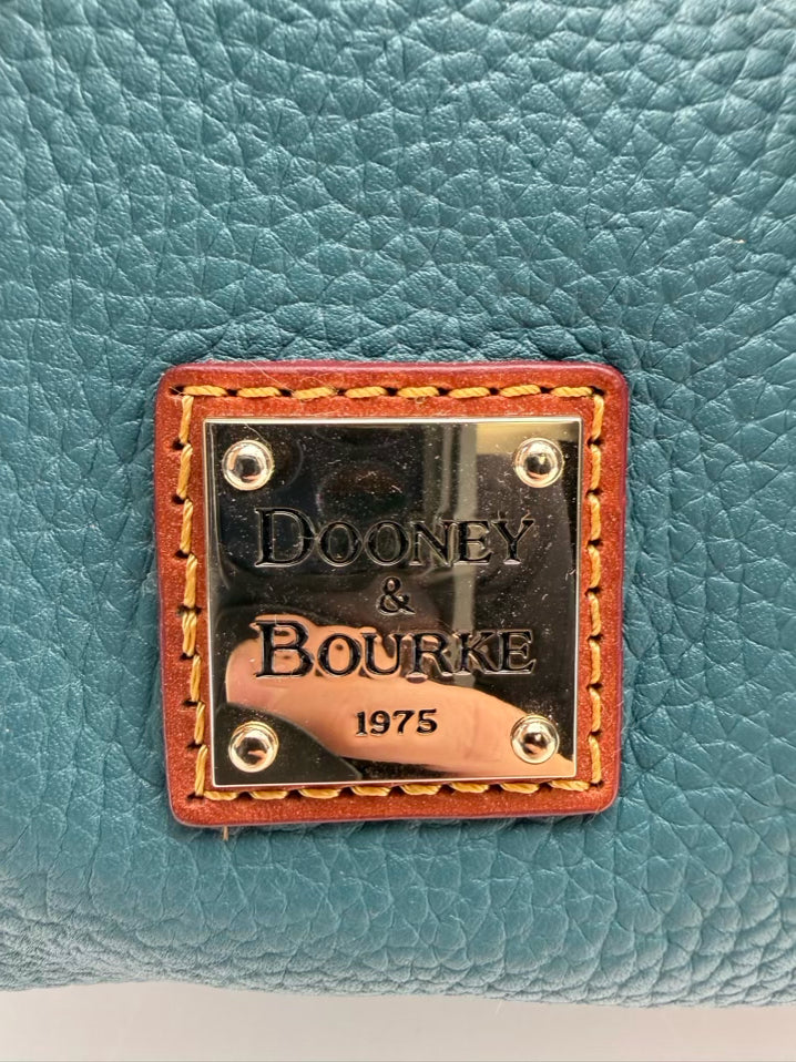 DOONEY & BOURKE Teal Tassel Purse w/ Wristlet