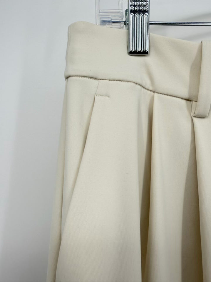 LULULEMON Size L Beige Pants