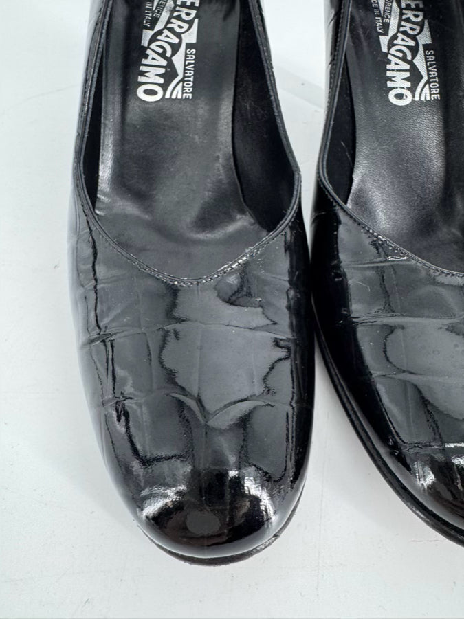 SALVATORE FERRAGAMO Size 7 Black Embossed Leather Heels