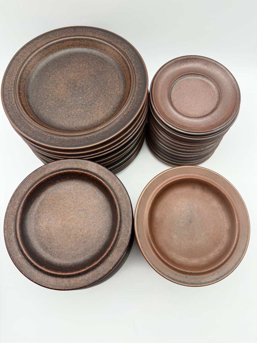 RUSKA Brown Stoneware 8 Piece Dinnerware Setting for 8 w/ Serving Pieces
