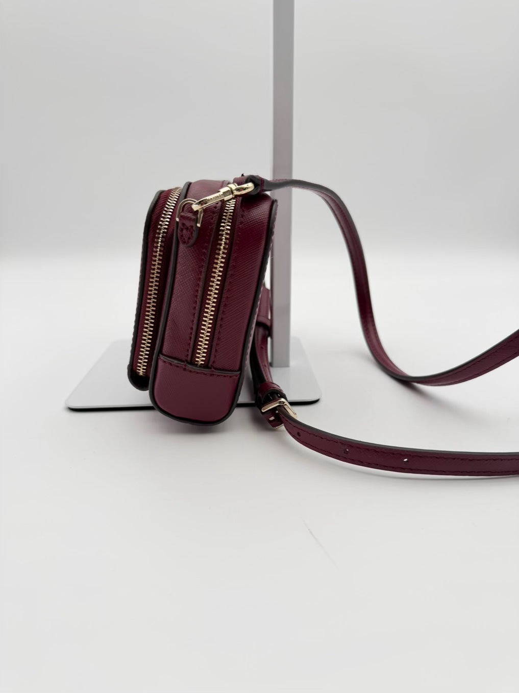 KATE SPADE Burgundy Leather Crossbody Bag
