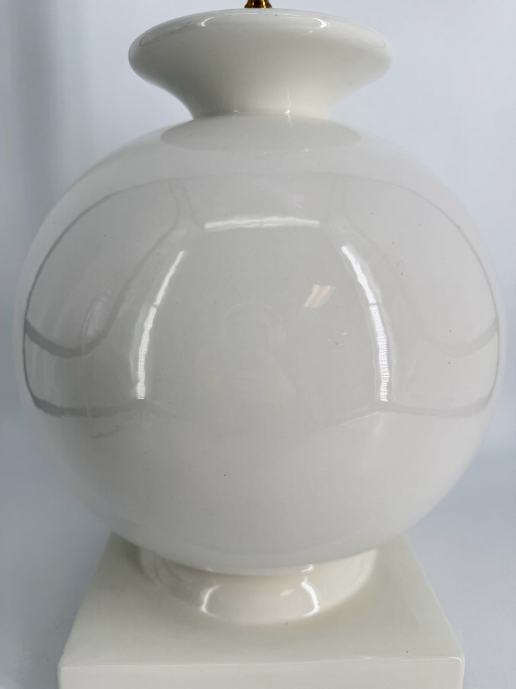 CHELSEA HOUSE Modern White Ceramic Footed Lamp No Shade