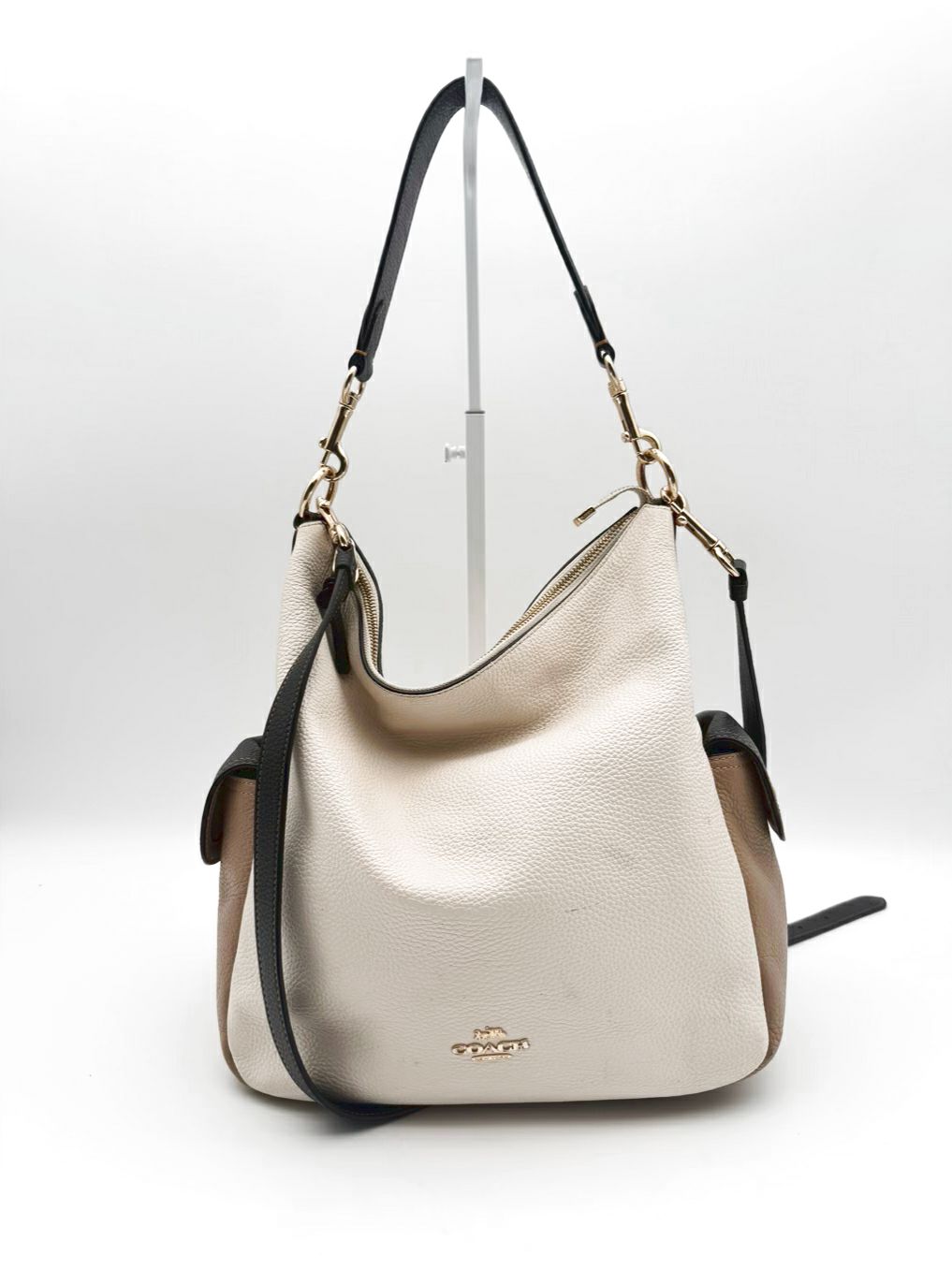 COACH Cream & Black Leather Purse