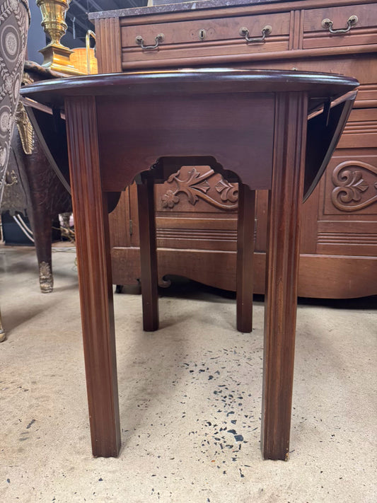 Wood Chippendale Drop Leaf Table