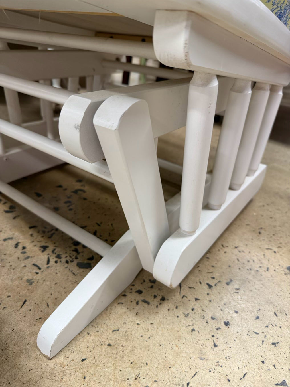 DUTAILIER White Glider Rocker Chair