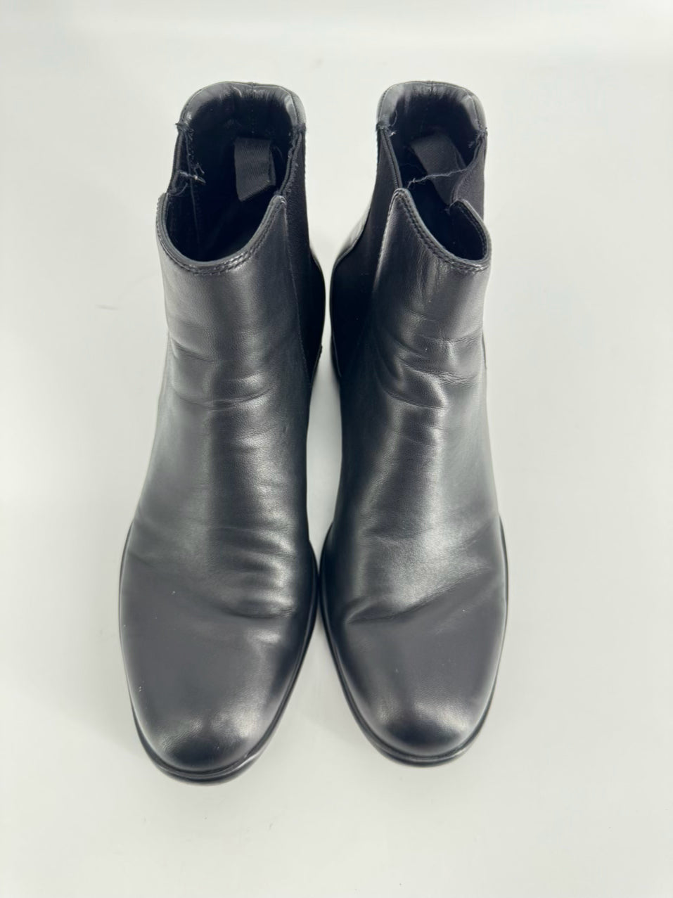 PRADA Size 38.5 Black Leather Booties