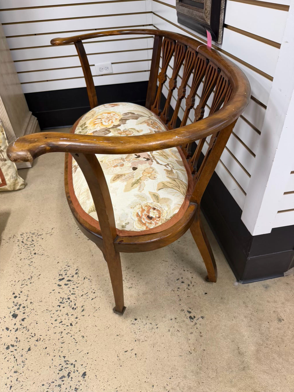 ANTIQUE Curved Wood Bench w/ Spindle Back & Pillows