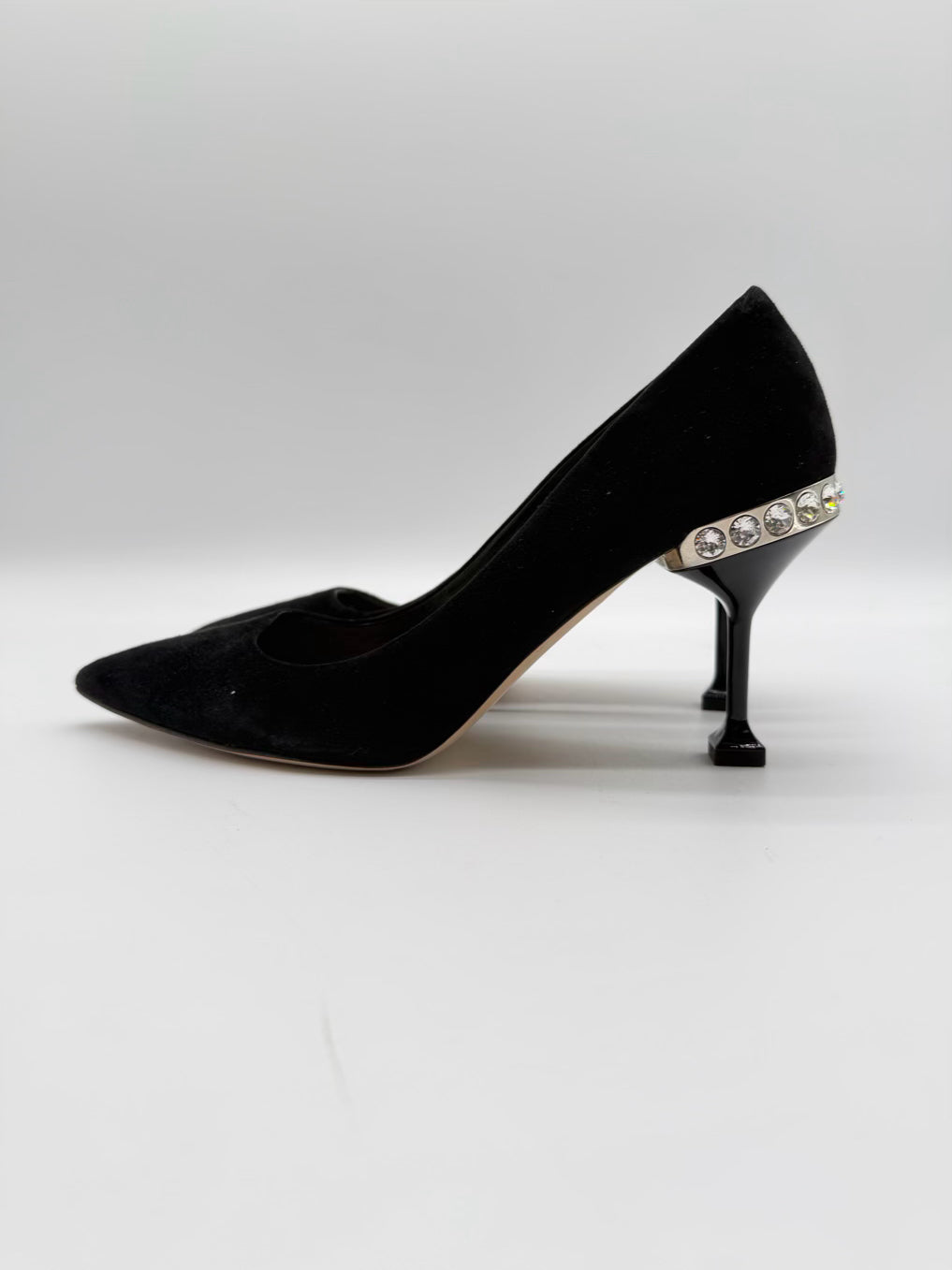 miu miu Size 8.5 Black Leather Crystal Detail Kitten heels