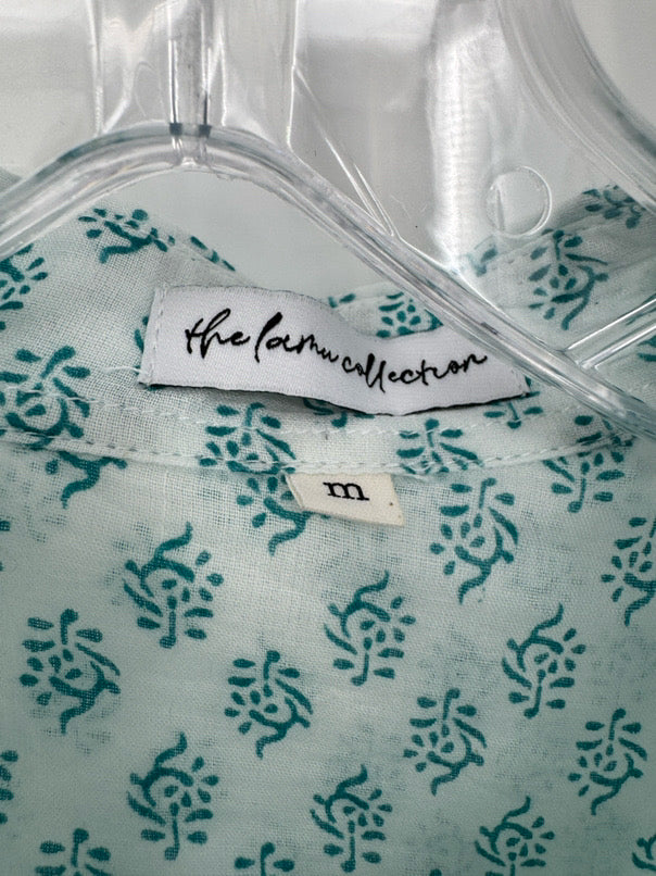 THE LAMU COLLECTION Size M White & Teal Print Blouse