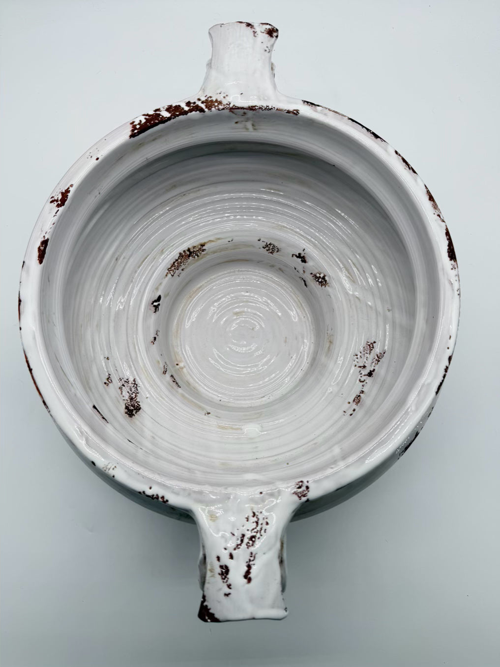 SIGNED FORTUNITA Olenonde Taddei White Pottery Large Round Bowl w/ Handles