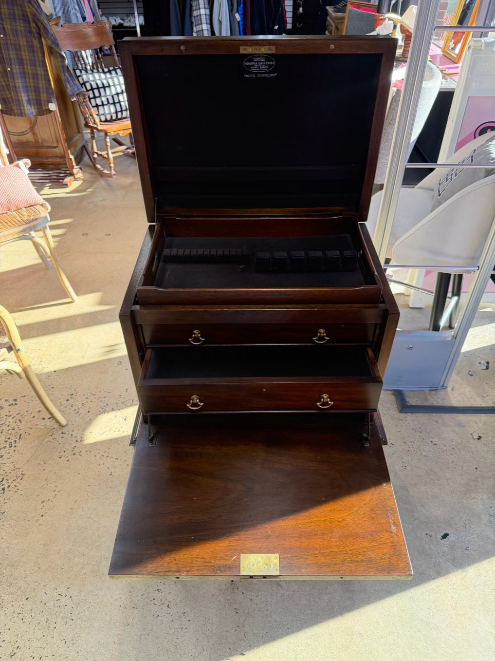 VIRGINIA GALLERIES Brown Wood Federal Silver Chest