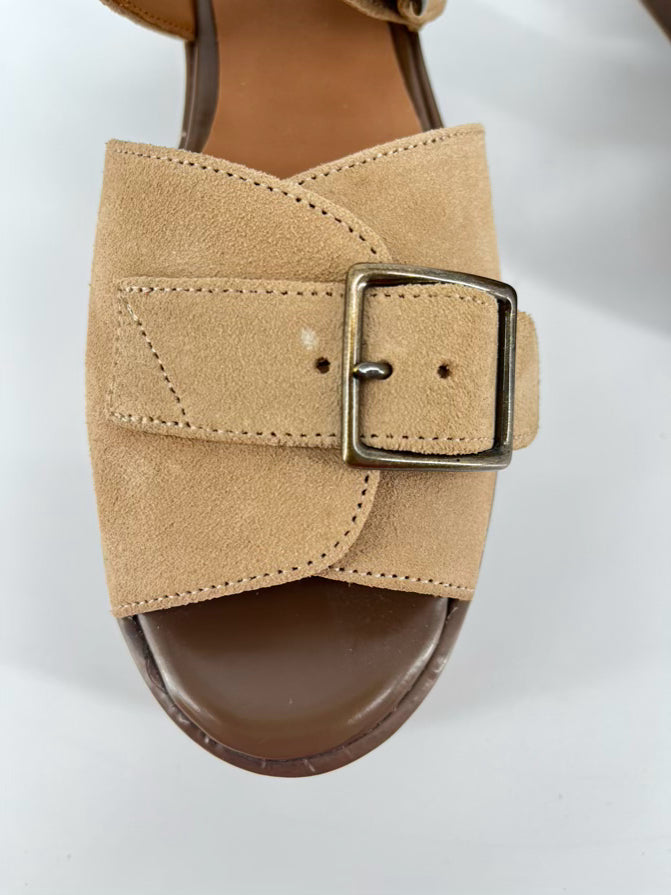 Caron Callahan Size WMNS 39.5 Camel Suede Wedge
