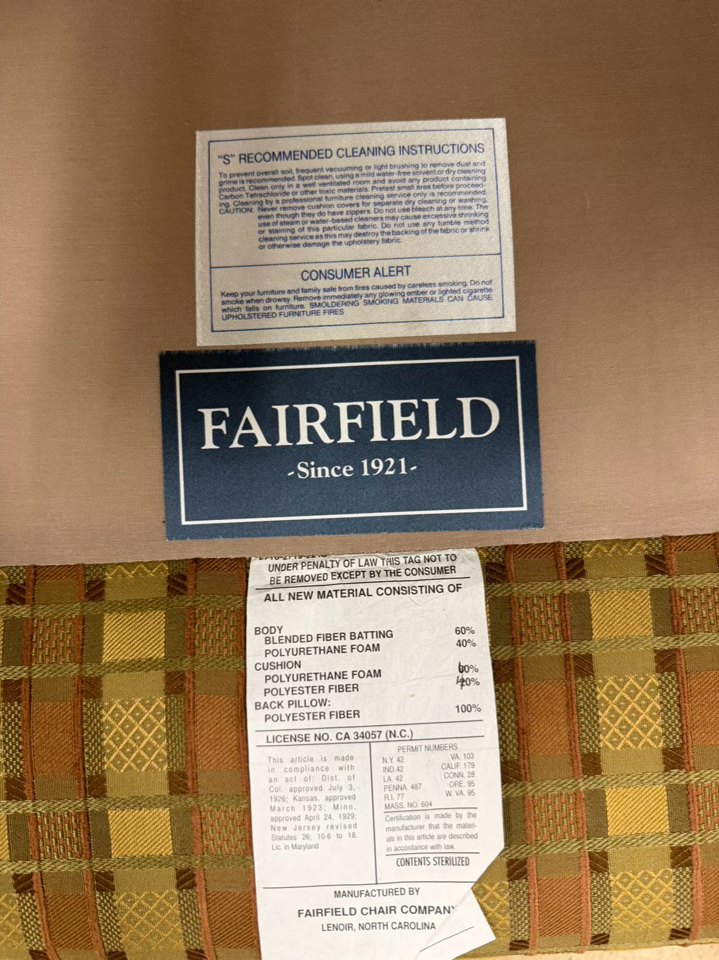 FAIRFIELD Brown, Tan & Gold Swivel Club Chair