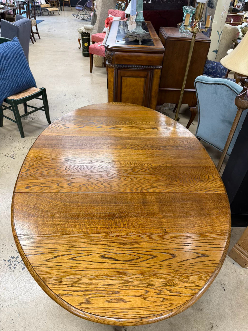 VINTAGE Medium Oak Drop Leaf Table w/ Barley Twist Detail