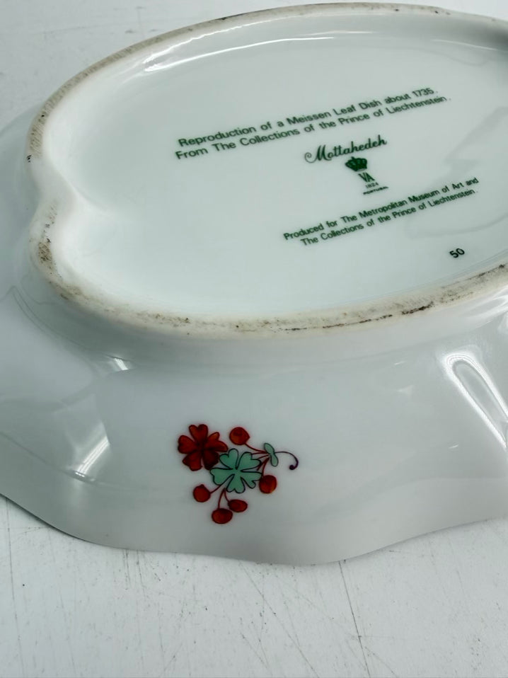 MOTTAHEDEH White, Rust & Green Porcelain Hand Painted Dish